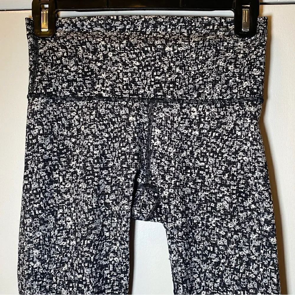 LULULEMON Wunder Under Hi-Rise 7/8 Tight (Full-On Luxtreme) Daisy Dust Alpine 4